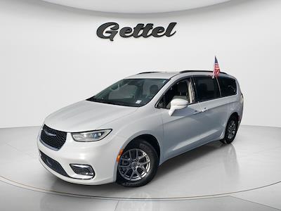 Used 2021 Chrysler Pacifica - photo 1