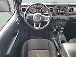 2022 Jeep Gladiator Crew Cab 4WD Pickup for sale #C256892A - photo 33