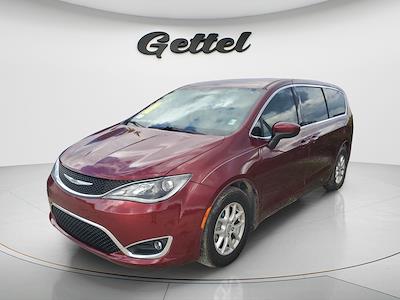 Used 2017 Chrysler Pacifica - photo 1