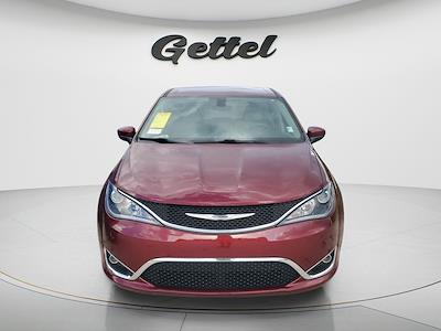 Used 2017 Chrysler Pacifica - photo 2
