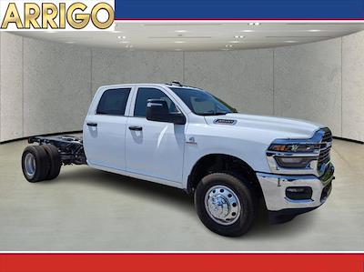 New 2025 Ram 3500 Tradesman Crew Cab 4x4 60 CA Cab Chassis for sale #G521980 - photo 1