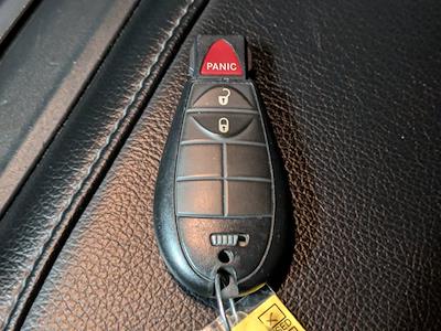 Used 2022 Ram 1500 Classic - photo 1