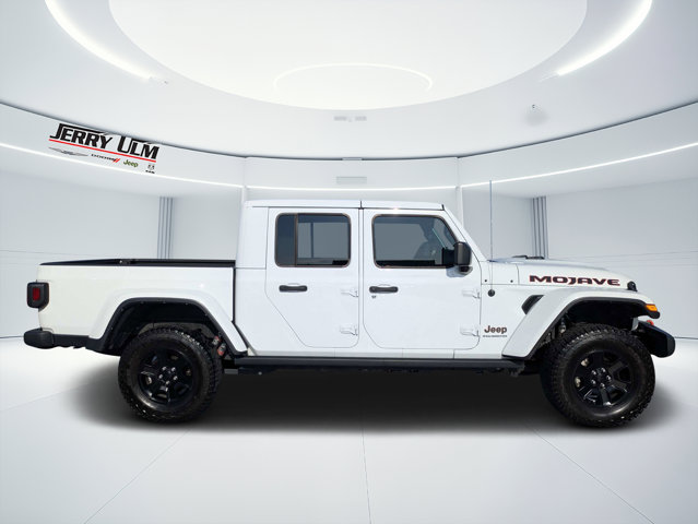 Used 2023 Jeep Gladiator - photo 16