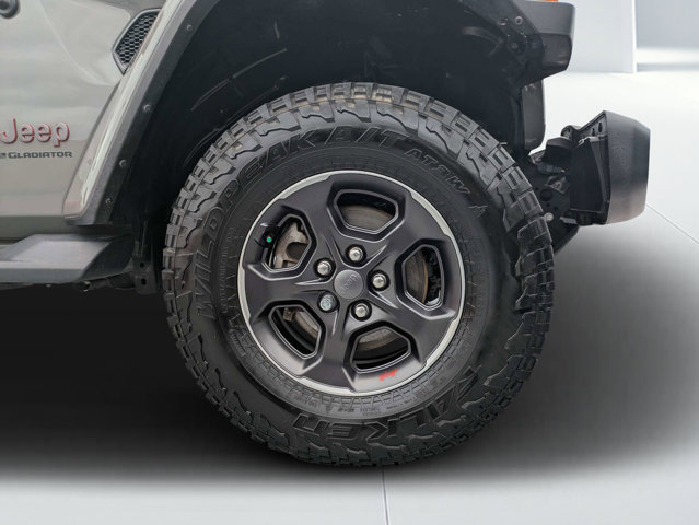 Used 2023 Jeep Gladiator - photo 19