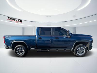 Used 2022 Chevrolet Silverado 2500 - photo 1