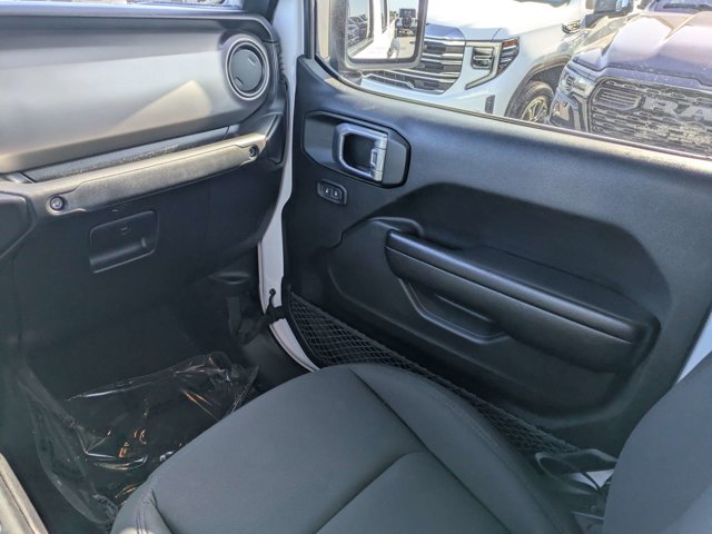 Used 2021 Jeep Gladiator - photo 19