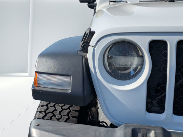 Used 2021 Jeep Gladiator - photo 10