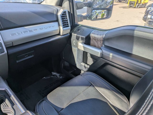 Used 2017 Ford F-450 - photo 16