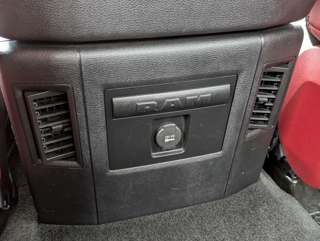 Used 2016 Ram 1500 - photo 28