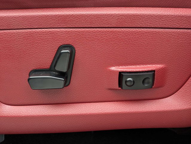 Used 2016 Ram 1500 - photo 2