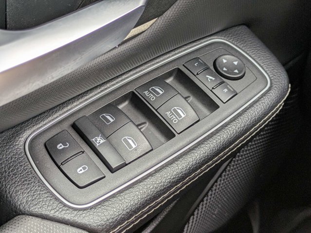 Used 2022 Ram 1500 - photo 6