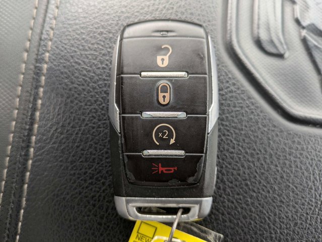 Used 2022 Ram 1500 - photo 13