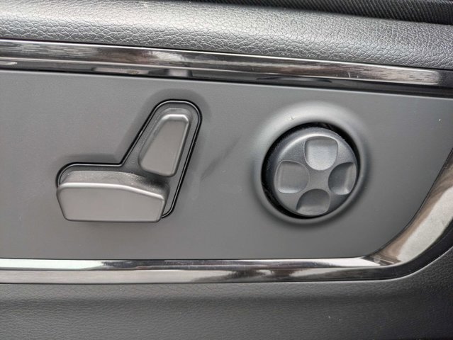 Used 2022 Ram 1500 - photo 1