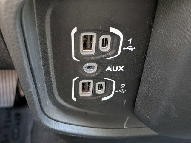 Used 2022 Ram 1500 - photo 24