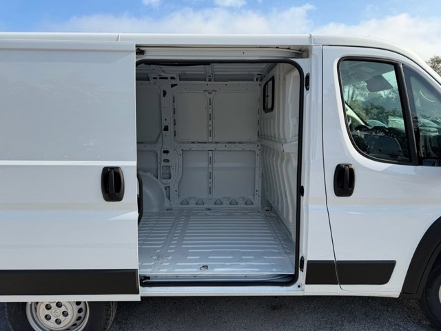 New 2026 Ram ProMaster 1500 - photo 28
