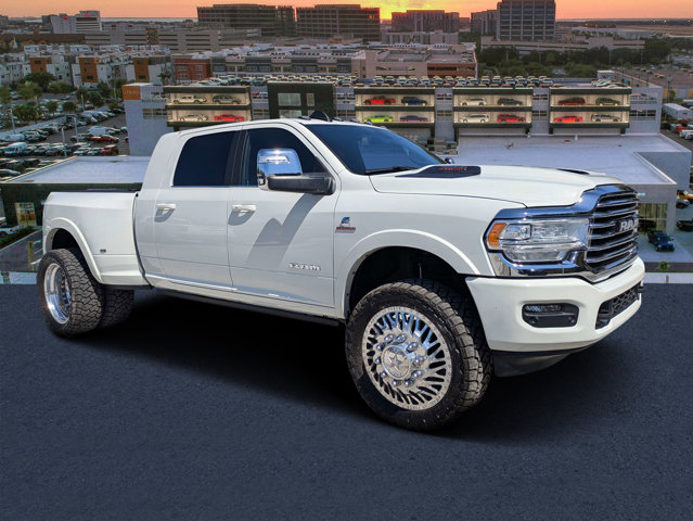 Used 2023 Ram 3500 - photo 1