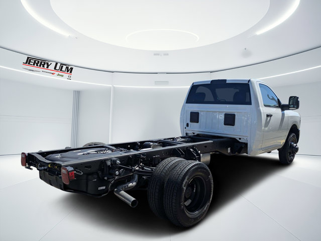 New 2026 Ram 3500 - photo 2