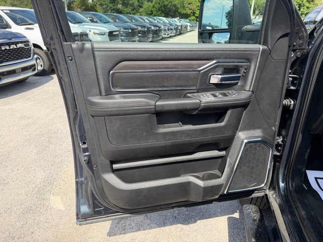 New 2026 Ram 3500 - photo 17