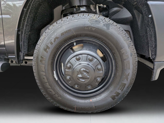 New 2026 Ram 3500 - photo 9