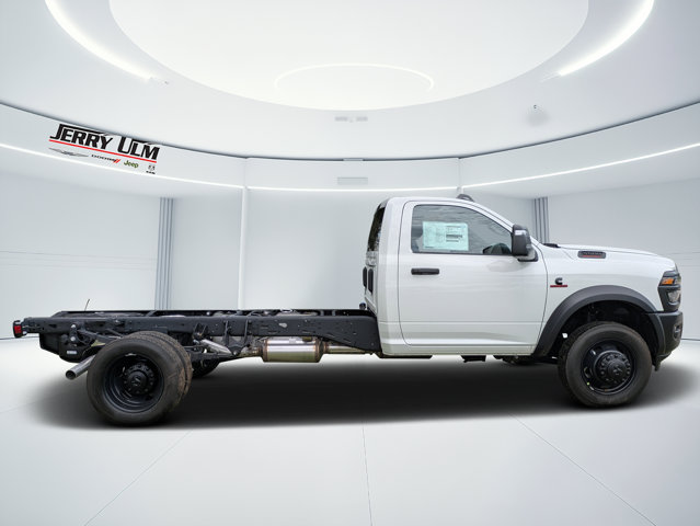 New 2026 Ram 5500 - photo 2