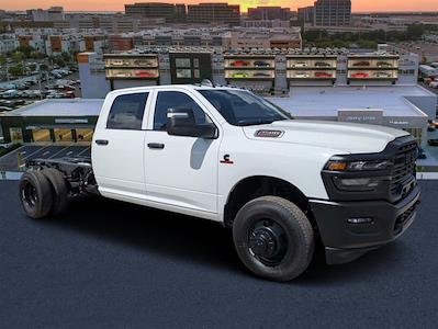 2026 Ram 3500 Crew Cab DRW 4WD Cab Chassis for sale #G359346 - photo 1
