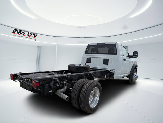 New 2026 Ram 5500 - photo 2