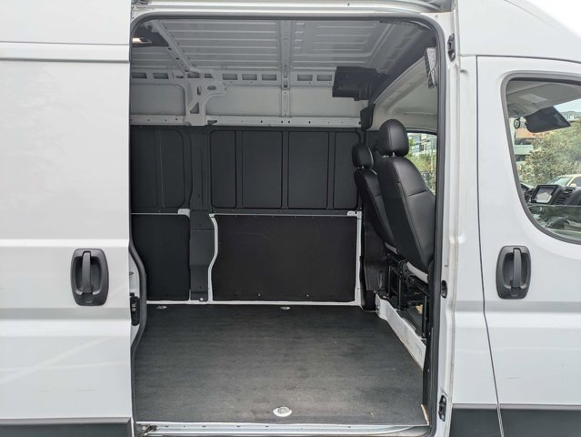 Used 2025 Ram ProMaster 2500 - photo 18