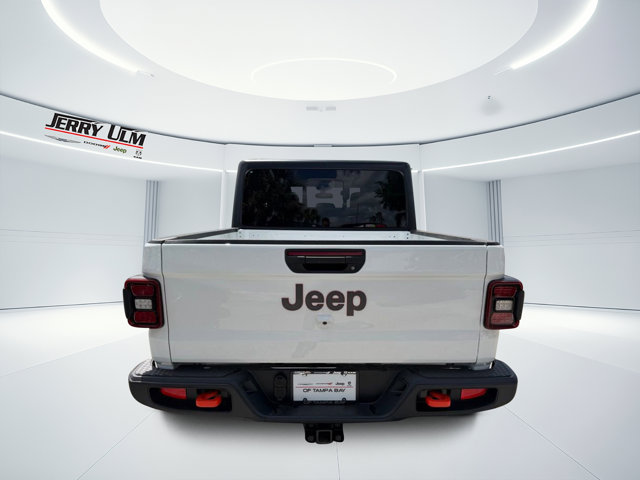 Used 2025 Jeep Gladiator - photo 7