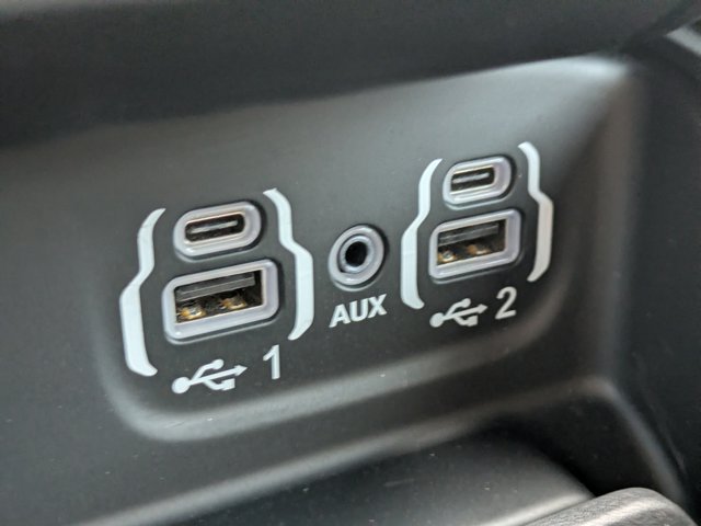 Used 2024 Ram 2500 - photo 20