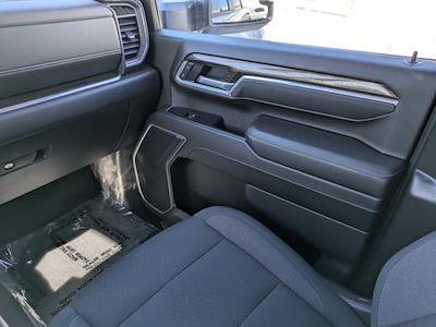 Used 2025 Chevrolet Silverado 2500 - photo 1