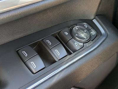 Used 2025 Chevrolet Silverado 2500 - photo 1