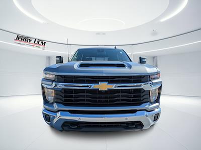 Used 2025 Chevrolet Silverado 2500 - photo 1