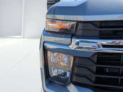 Used 2025 Chevrolet Silverado 2500 - photo 1