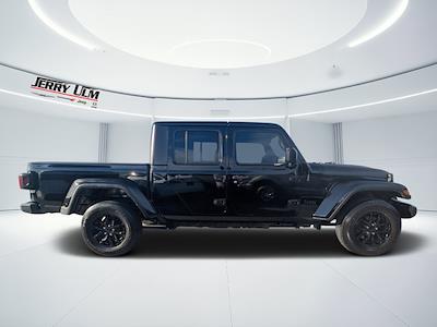 Used 2022 Jeep Gladiator Sport Crew Cab for sale #L539570A - photo 2