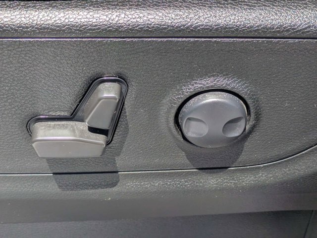 Used 2023 Ram 1500 - photo 27