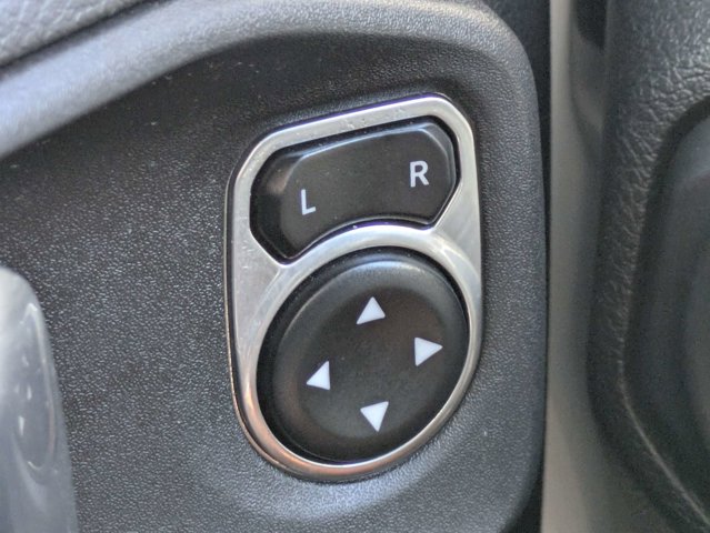 Used 2020 Jeep Gladiator - photo 8