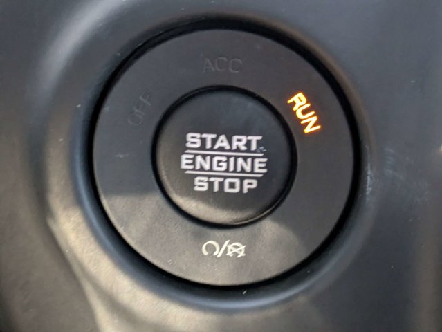 Used 2020 Jeep Gladiator - photo 14
