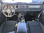 2020 Jeep Gladiator Crew Cab 4WD Pickup for sale #N180731A - photo 28