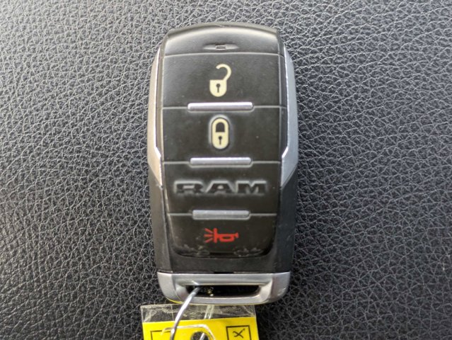 Used 2020 Ram 1500 - photo 14