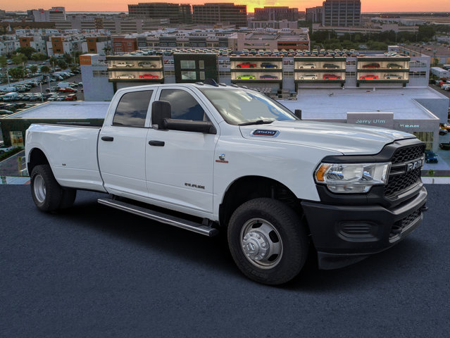 Used 2022 Ram 3500 - photo 1
