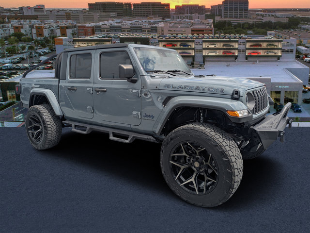 Used 2024 Jeep Gladiator - photo 1
