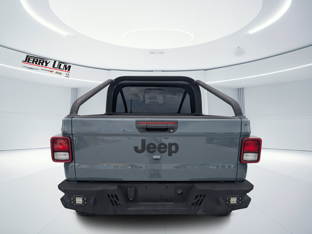 Used 2024 Jeep Gladiator - photo 6