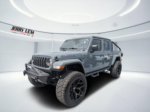 Used 2024 Jeep Gladiator - photo 9