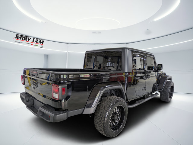 Used 2021 Jeep Gladiator - photo 2