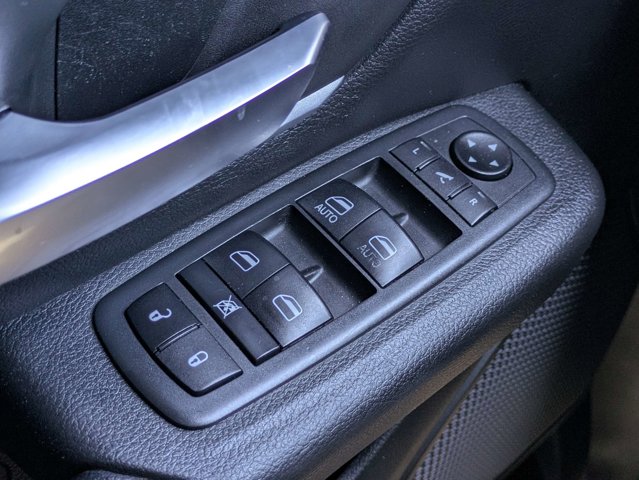Used 2021 Ram 1500 - photo 8
