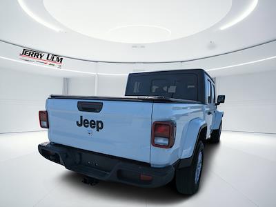 Used 2023 Jeep Gladiator - photo 1