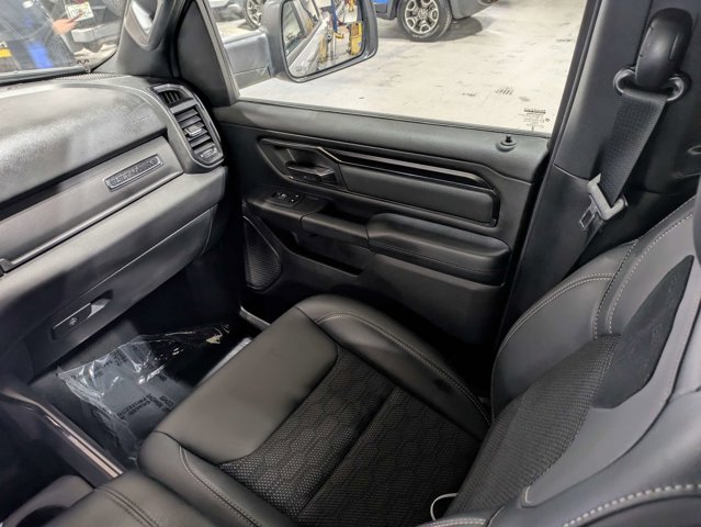 Used 2024 Ram 1500 - photo 19