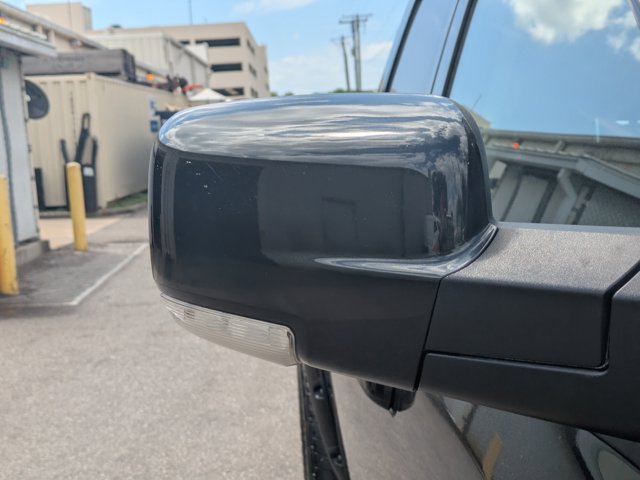 Used 2018 Ram 1500 - photo 15