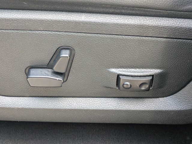 Used 2018 Ram 1500 - photo 22