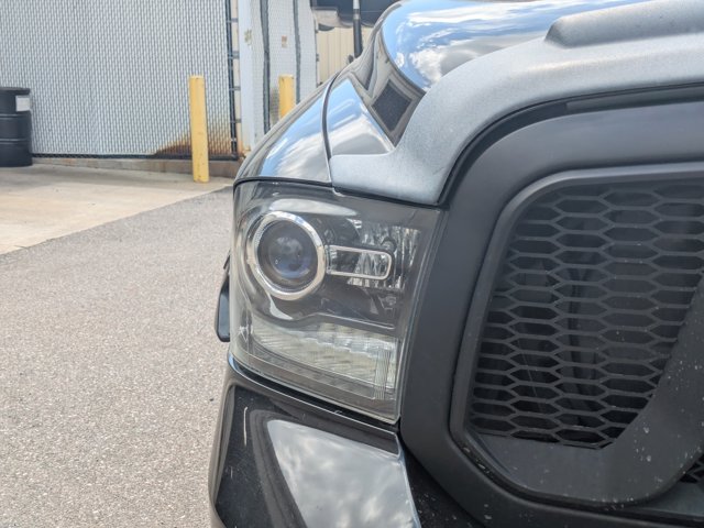Used 2018 Ram 1500 - photo 13